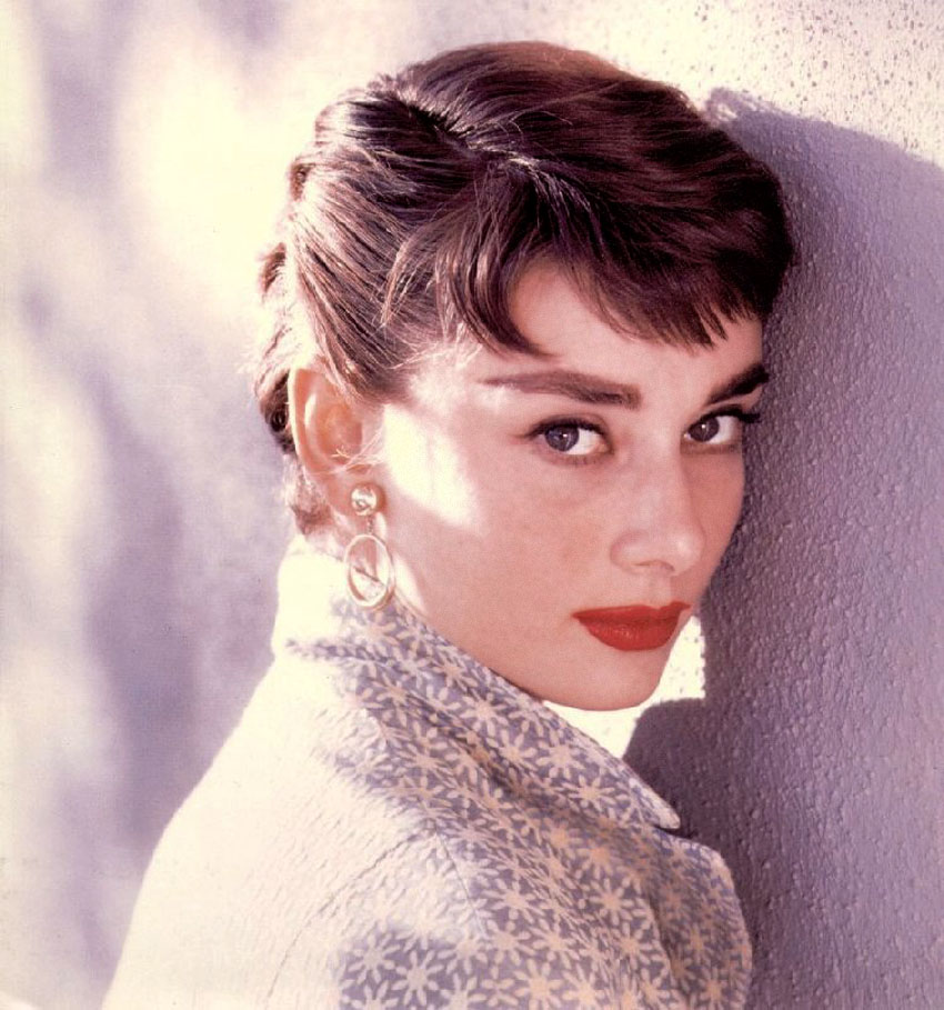 annes 50  audrey-hepburn-circa-1956-03.jpg