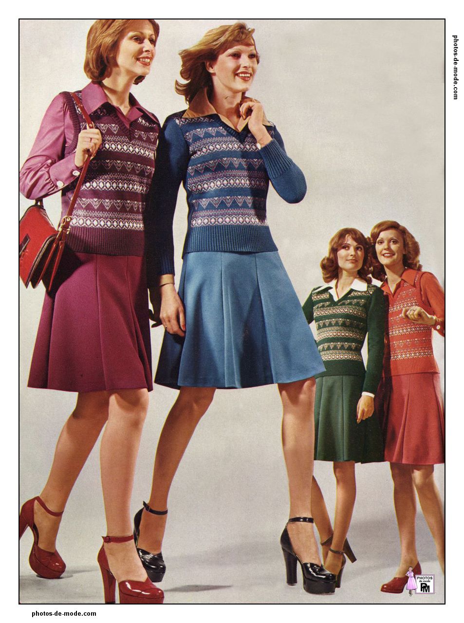 mini jupe  1974-2-schw-0009.jpg